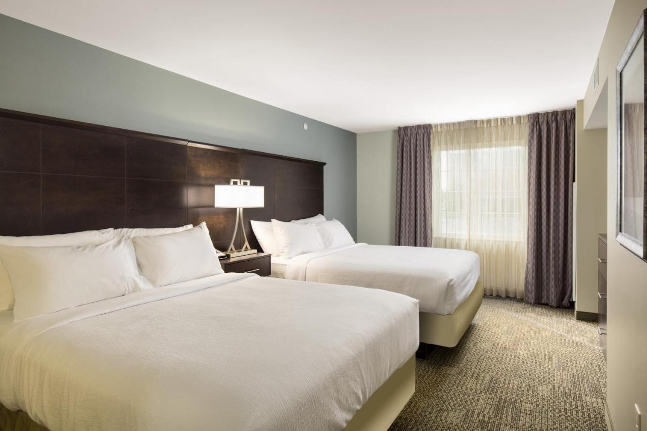Executive Twin Room - Non-Smoking